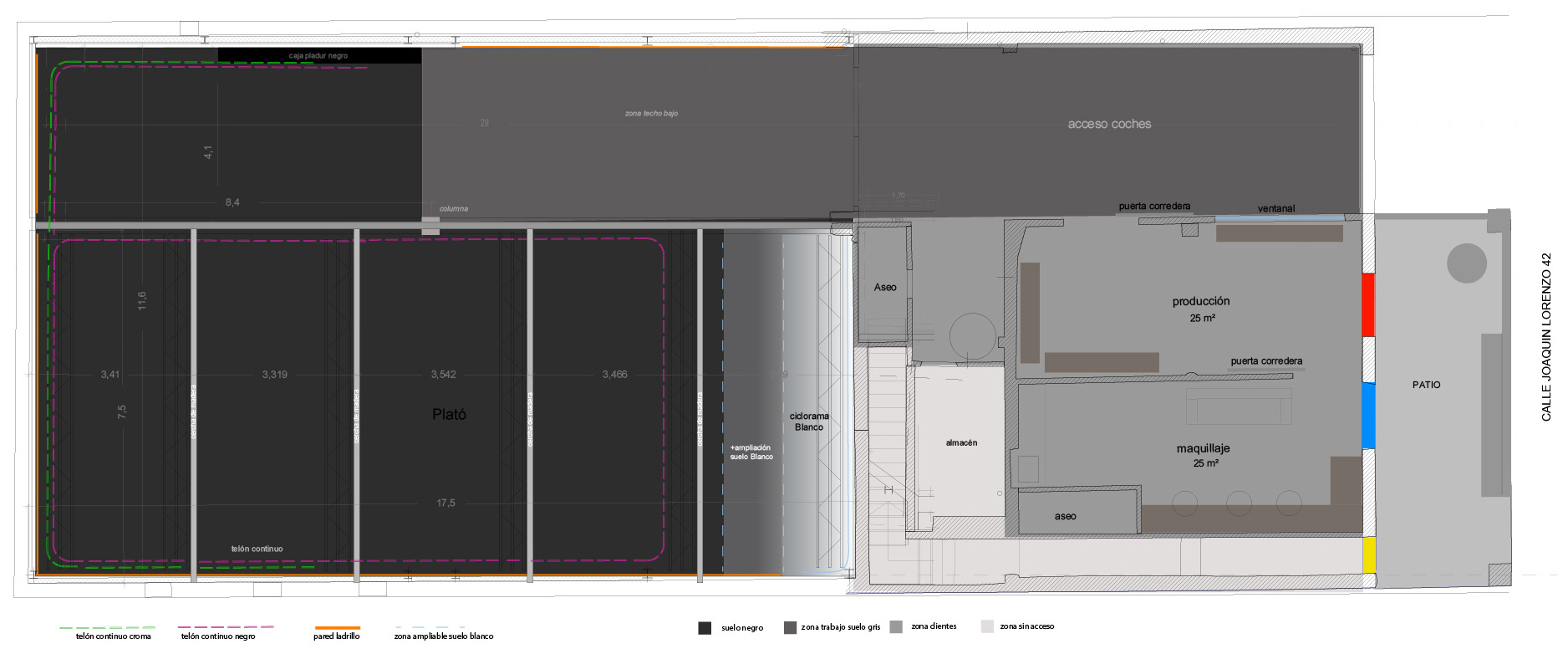 Plano de distribución de Plató La Mina con plató, ciclorama blanco, producción, maquillaje, almacén, aseos y patio. Referencia de telones (croma, negro), pared de ladrillo y zonas de trabajo